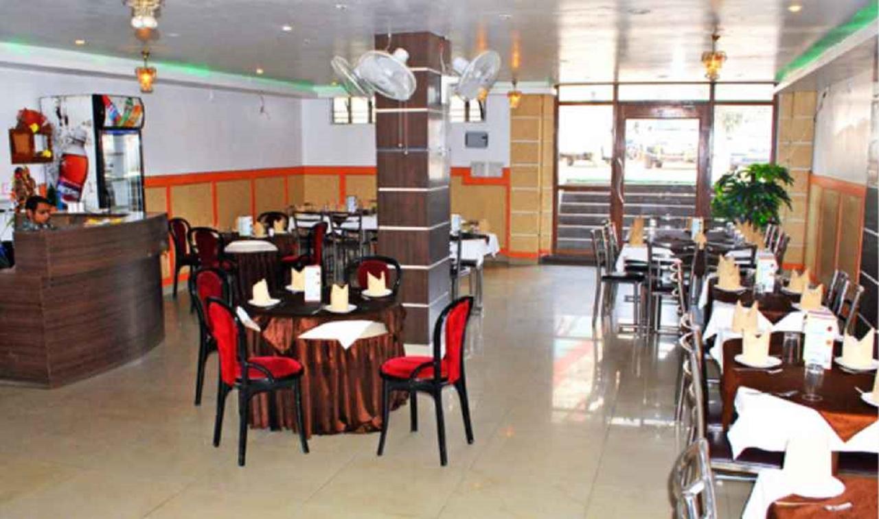 Hotel KDM Palace Begusarai Bagian luar foto